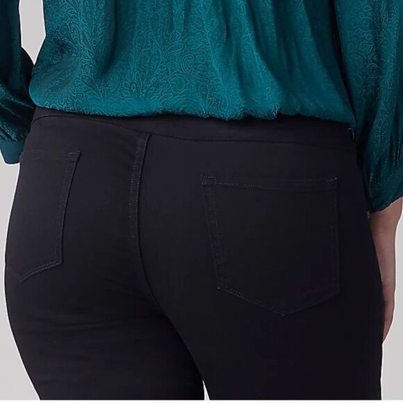 Lee Sculpting Slim Skinny Pull-On Plus, Black 20W - Picture 5 of 8